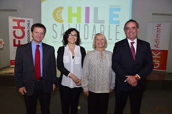 Chile Saludable: Sólo 31% de los chilenos lee rotulación de los alimentos 3 En la foto (de der. a izq.): Andrés Barros, gerente de Alimentos y Biotecnología de Fundación Chile; Fernanda Mediano, asesora del departamento de Nutrición y Alimentos del Ministerio de Salud; Teresa Boj, secretaria ejecutiva sistema Elige Vivir Sano; y Max Purcell, gerente general GfK Adimark