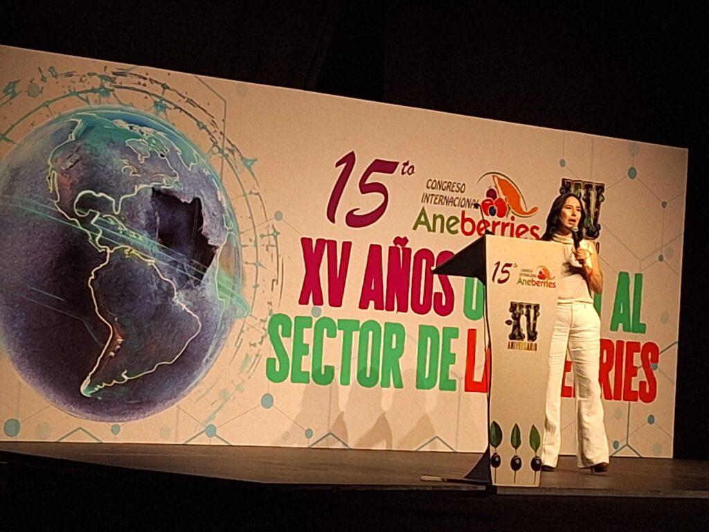 Berries mexicanos: robótica e inteligencia artificial transforman la industria Berries mexicanos: robótica e inteligencia artificial transforman la industria