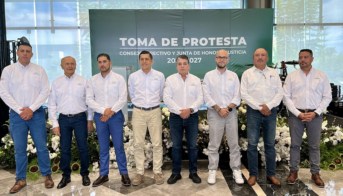 APEAM renueva su Consejo Directivo para el periodo 2025–2027 3 APEAM renueva su Consejo Directivo para el periodo 2025–2027