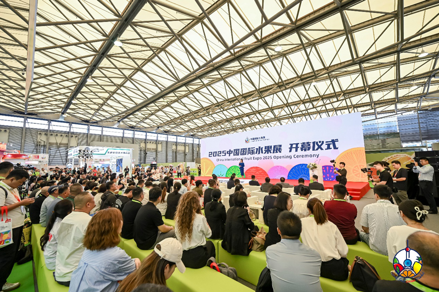 La Exposición Internacional de Frutas de China 2025 inaugura con gran esplendor, enfocándose en la cooperación y el intercambio a lo largo de toda la cadena de valor
