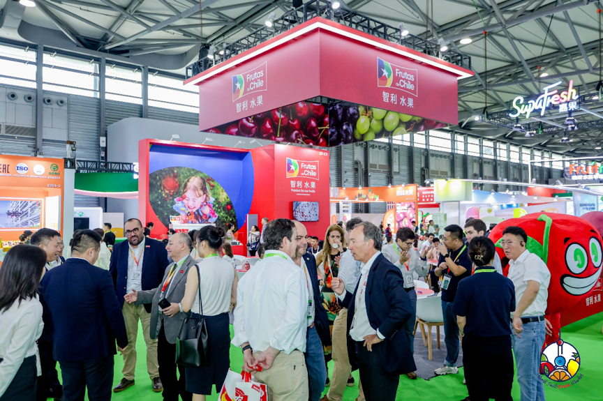La Exposición Internacional de Frutas de China 2025 inaugura con gran esplendor, enfocándose en la cooperación y el intercambio a lo largo de toda la cadena de valor