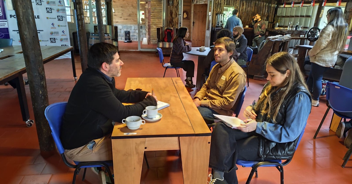 Emprendedores de la Academia Maule Agro Futuro vivieron una jornada de mentorías personalizadas con expertos