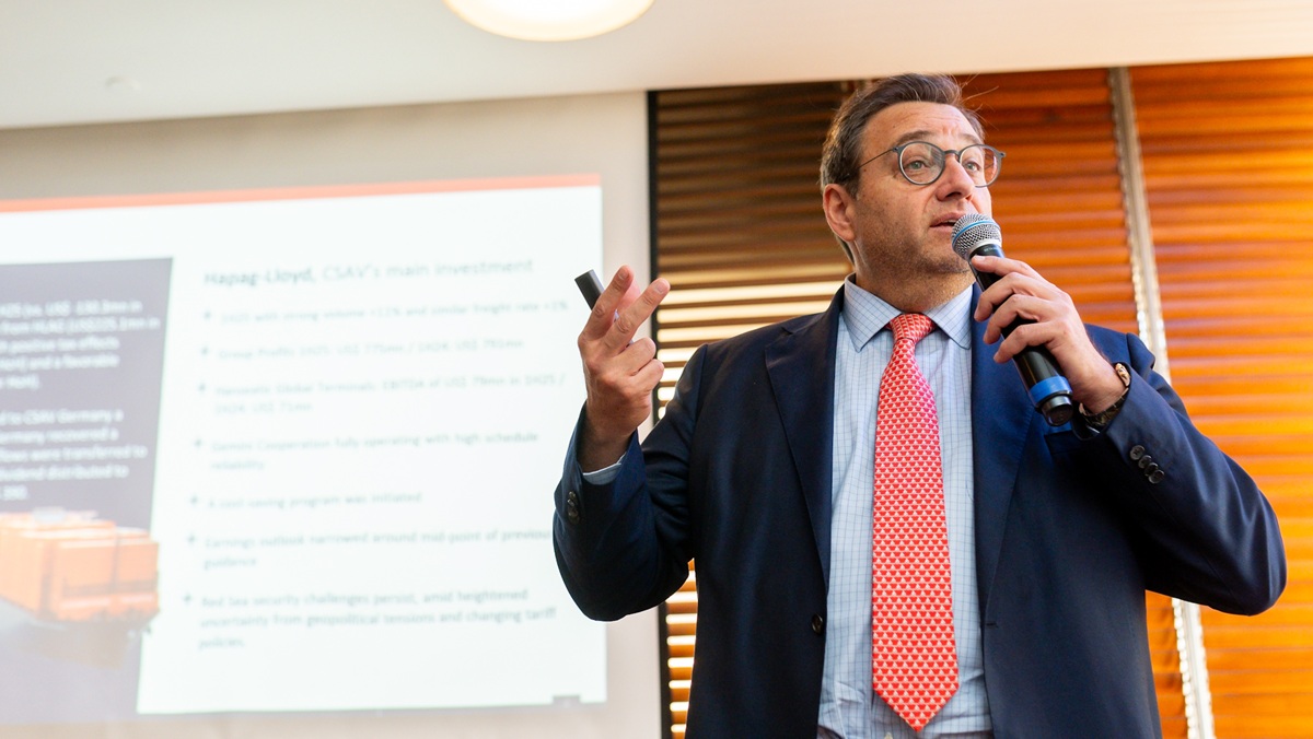 CSAV revisa desempeño semestral y tendencias de la economía global