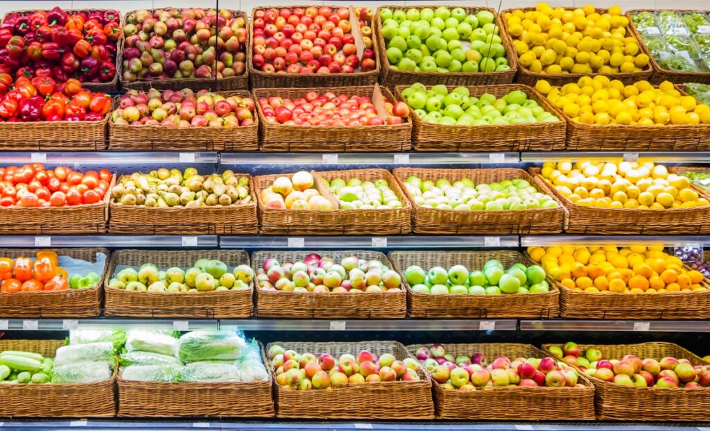 Precios de fruta fresca se mantienen estables mientras aumentan las presiones arancelarias en EE.UU.