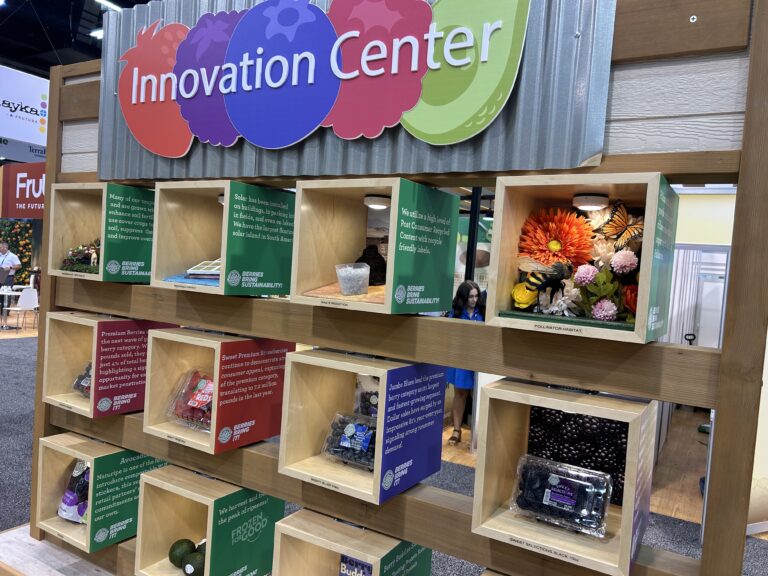 Naturipe siembra innovación en IFPA 2025 3 IC2IFPA 768x576 1