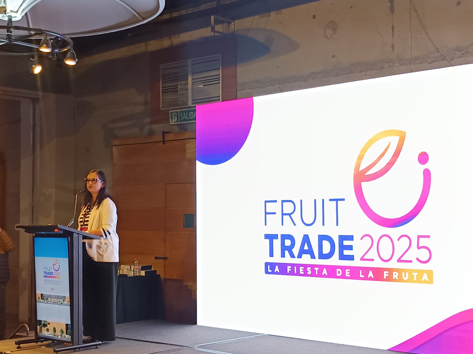 Fruittrade 2025: La industria frutícola chilena se une en torno a desafíos y oportunidades en lo económico y regulatorio 4 Ignacia Fernández, Ministra de Agricultura