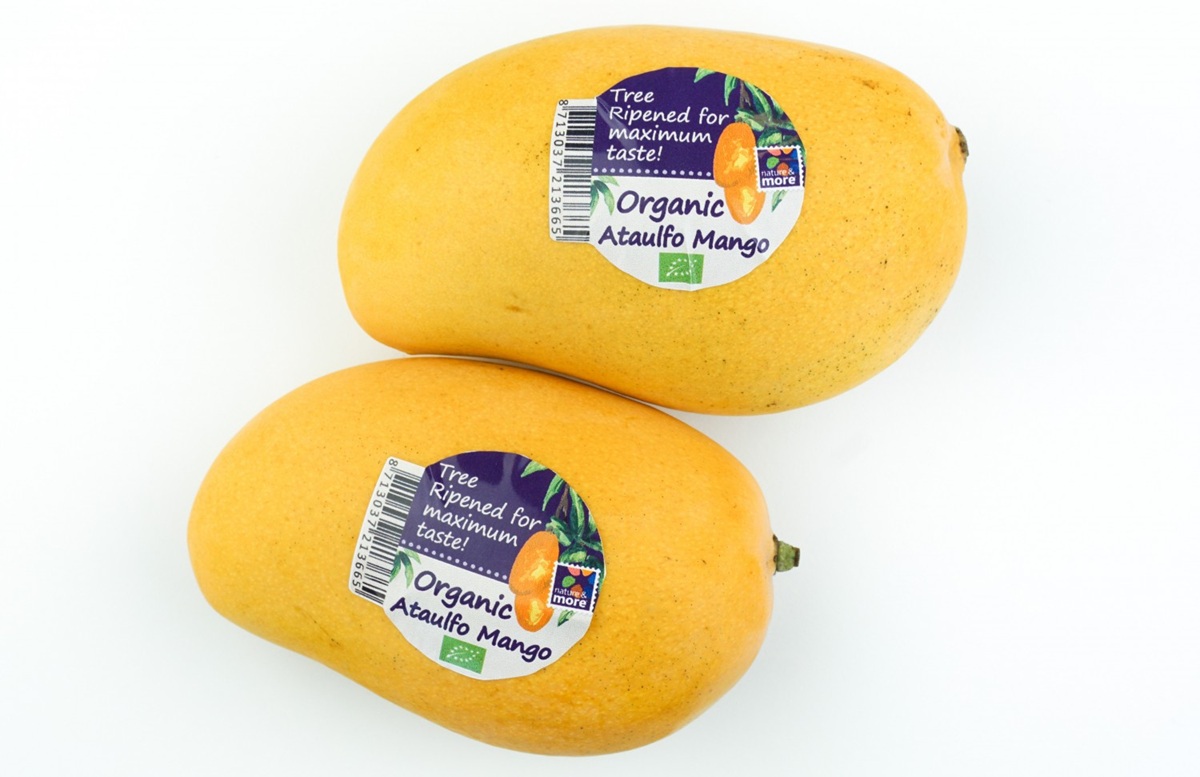 Eosta introduce el primer envío marítimo de mangos Ataúlfo orgánicos desde Perú a Europa