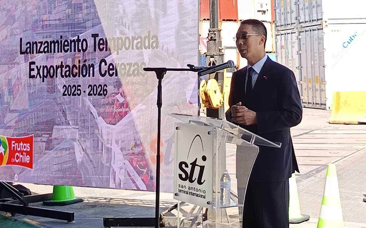 Comienzan los envíos de cerezas chilenas a China con el servicio Cherry Express desde el principal puerto exportador del país 7 Comienzan los envíos de cerezas chilenas a China con el servicio Cherry Express desde el principal puerto exportador del país