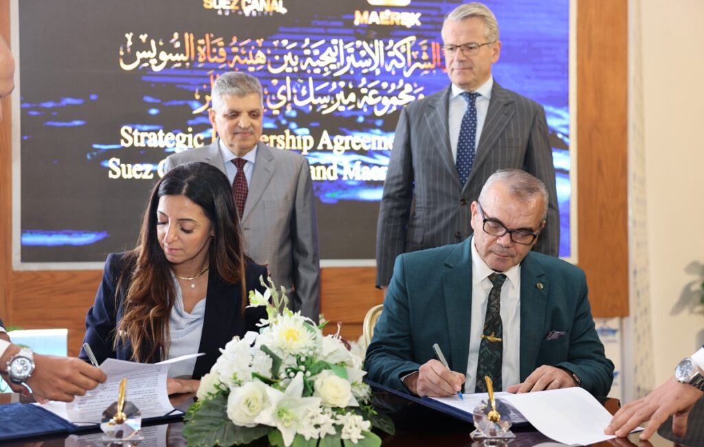 Maersk retoma tránsito por el Canal de Suez tras acuerdo estratégico con la Autoridad del Canal