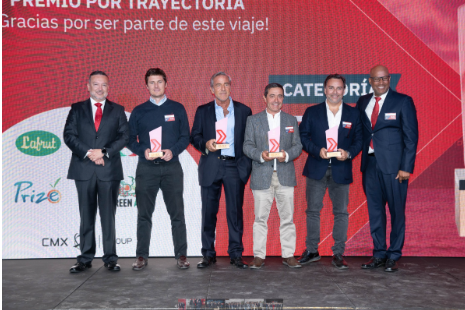 UCC celebró su 15º aniversario reforzando su compromiso con las relaciones de confianza y el futuro