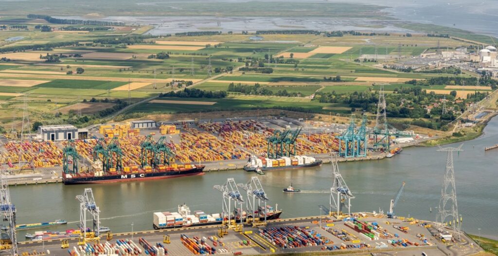 Puerto de Amberes cierra 2025 con resiliencia en un complejo escenario comercial global