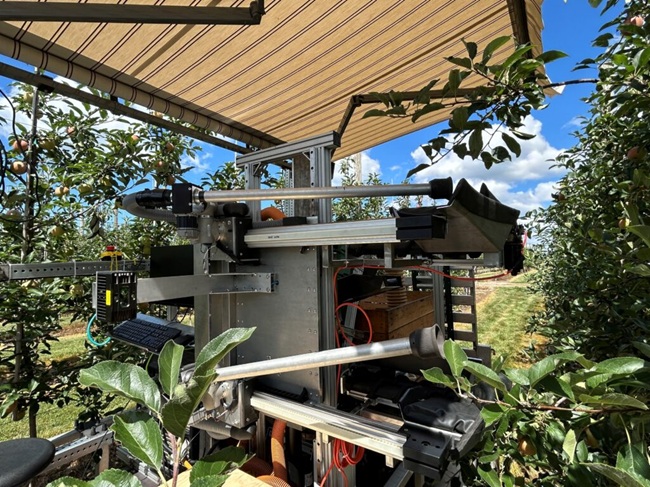 Robot de próxima generación para manzanas apunta a una tasa de cosecha del 80%