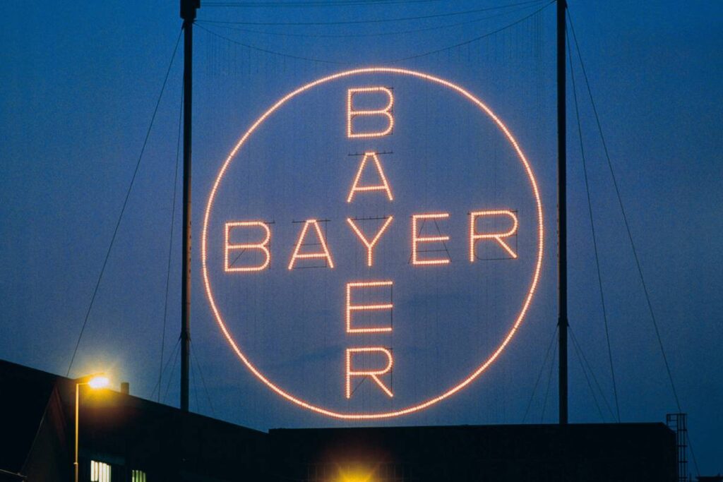 Bayer AG propone acuerdo de conciliación colectiva por US $7.250 millones para resolver demandas relacionadas a herbicida Roundup
