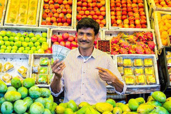 Comercio de frutas en India