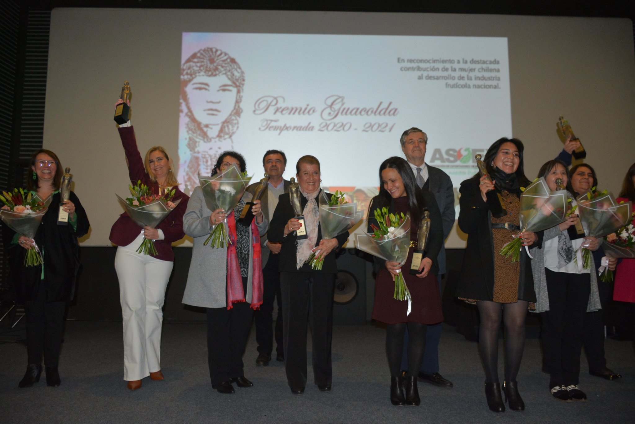 María Inés Figari, una líder en el rubro chileno: “El futuro del campo depende de las personas que lo hacen posible” 6 María Inés Figari, una líder en el rubro chileno: “El futuro del campo depende de las personas que lo hacen posible”