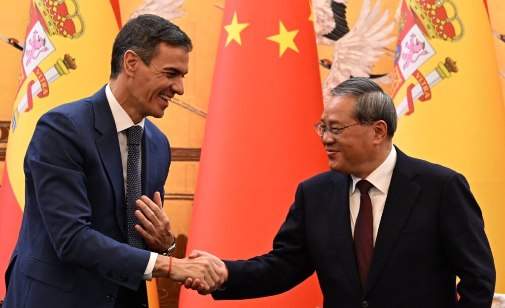 España amplía acceso a China con acuerdos para exportar pistacho e higo seco