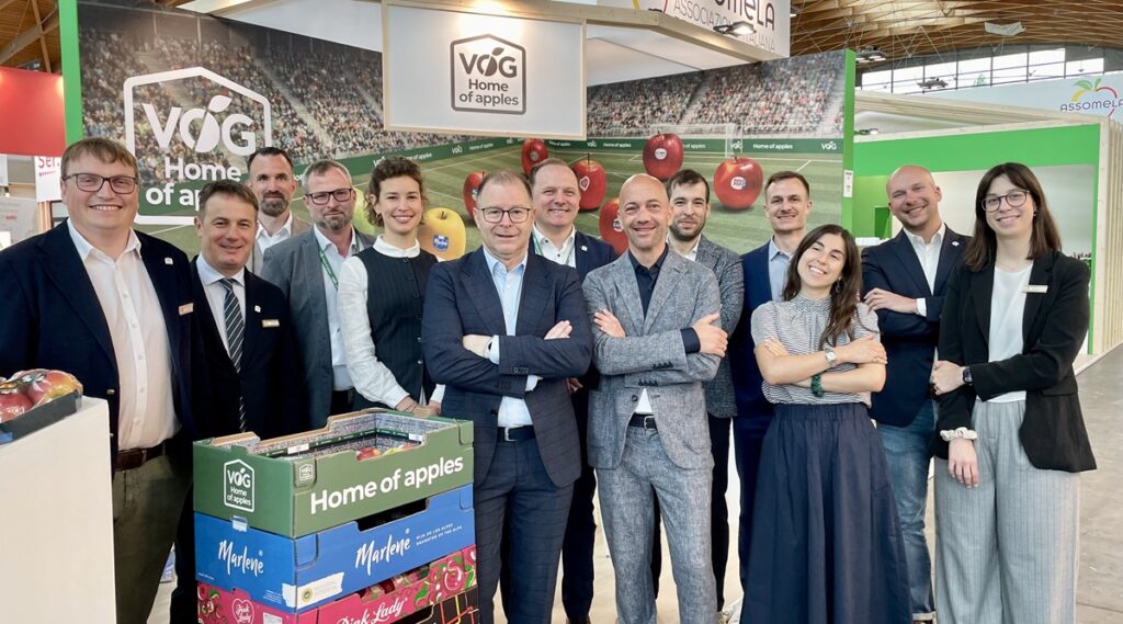 VOG presenta en Macfrut su estrategia primavera-verano para impulsar el mercado de la manzana