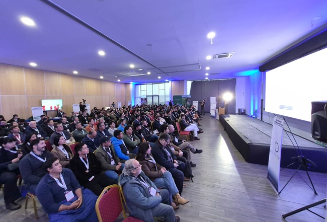 Segundo Encuentro Latinoamericano de la Frutilla reunió a 200 asistentes de nueve países en Chile
