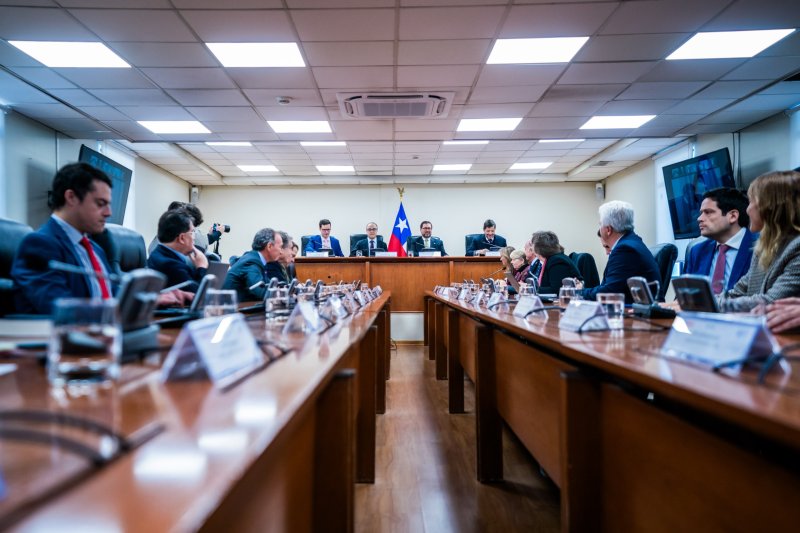 Chile fortalece coordinación público-privada para enfrentar negociación arancelaria con Estados Unidos 2 Chile fortalece coordinación público-privada para enfrentar negociación arancelaria con Estados Unidos