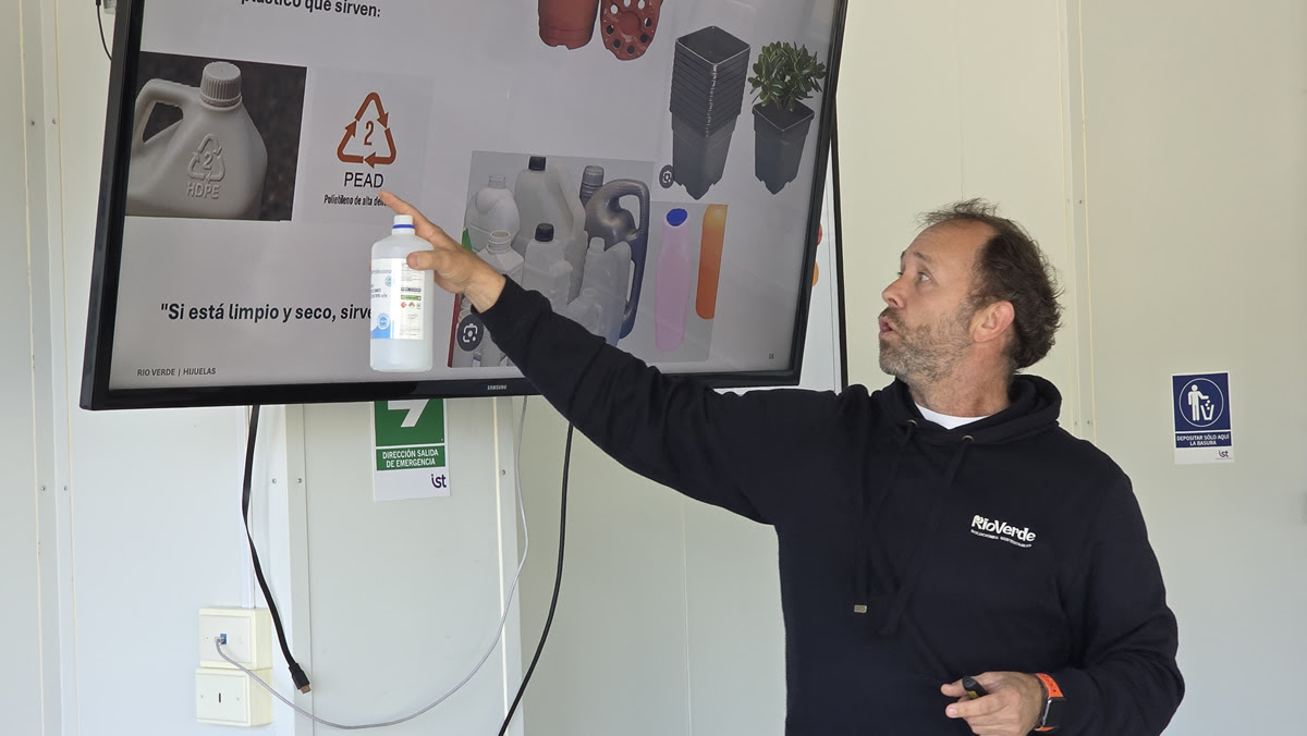 Grupo Hijuelas impulsa economía circular para reutilizar residuos plásticos de sus operaciones