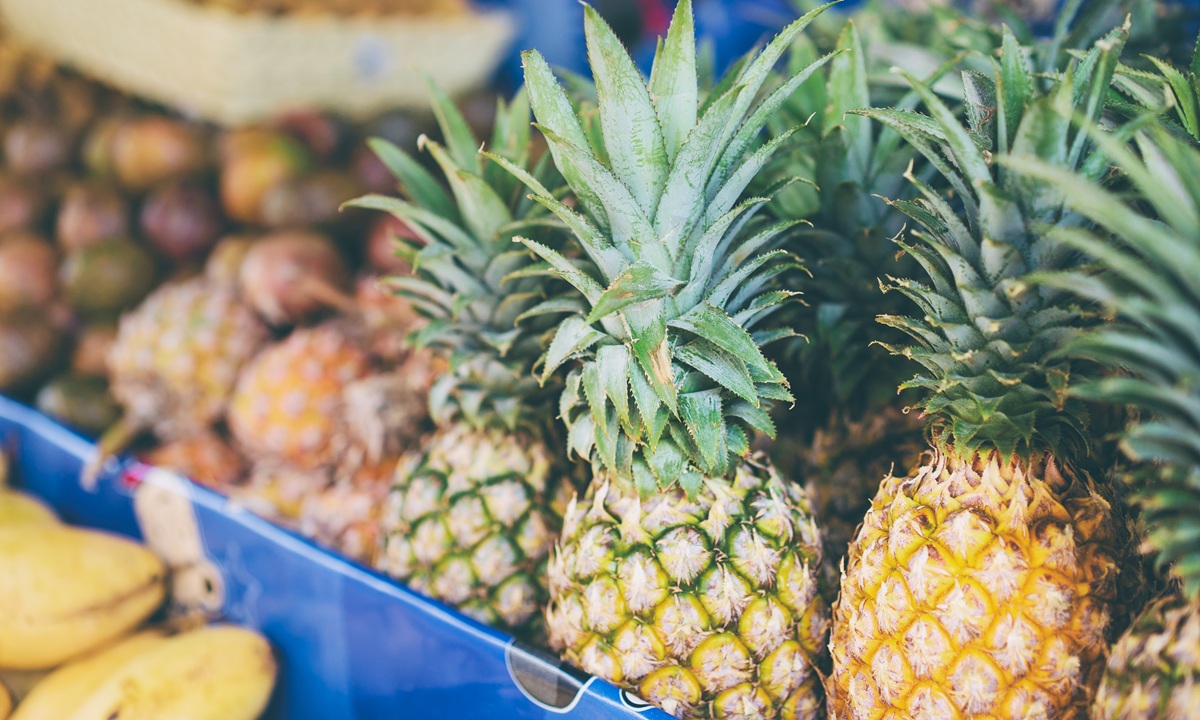 Bolivia certifica primer cargamento de piña de 2026 con destino a Chile